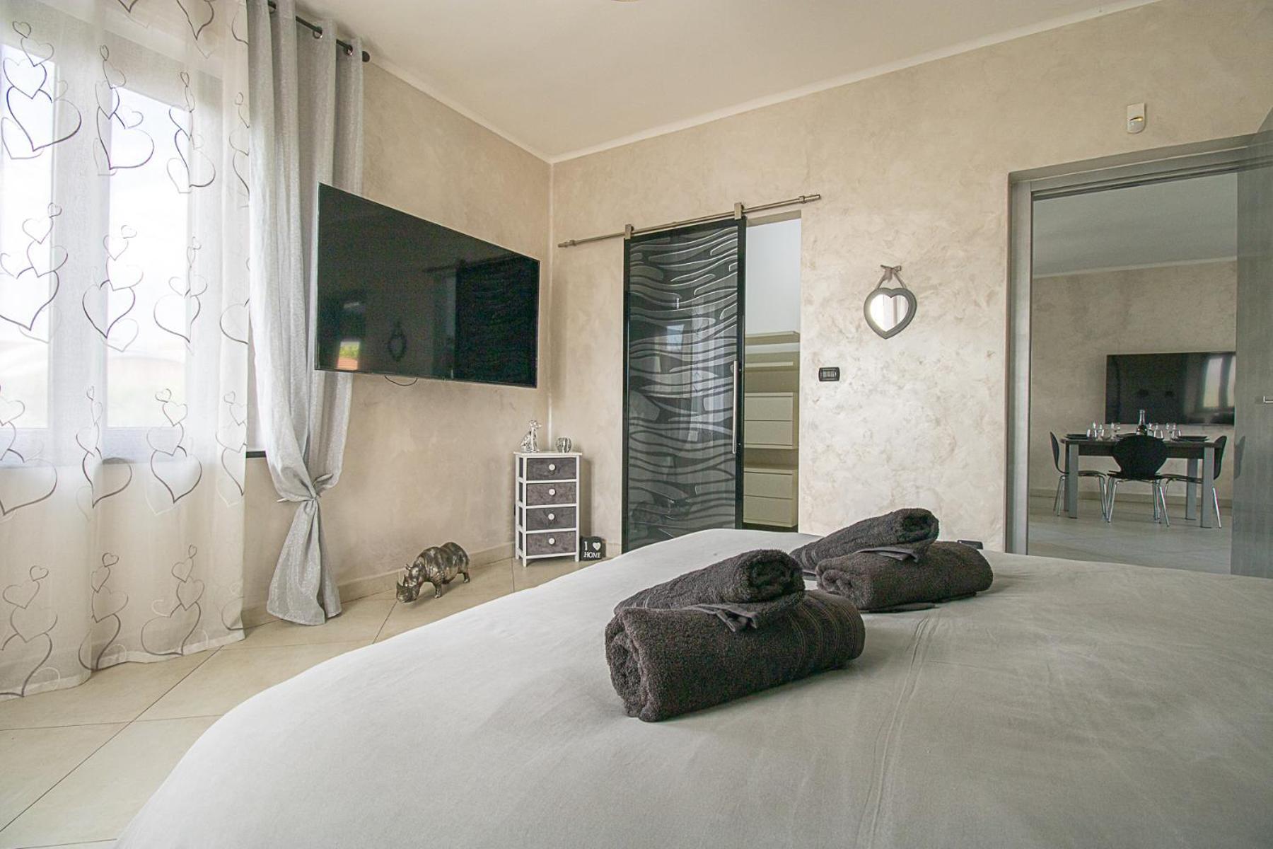 Appartamento In Villa Con Piscina Privata E Jacuzzi Ad Uso Esclusivo Ривароло-Канавезе Экстерьер фото