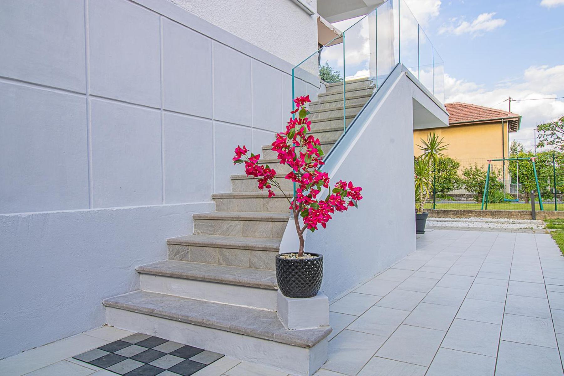 Appartamento In Villa Con Piscina Privata E Jacuzzi Ad Uso Esclusivo Ривароло-Канавезе Экстерьер фото